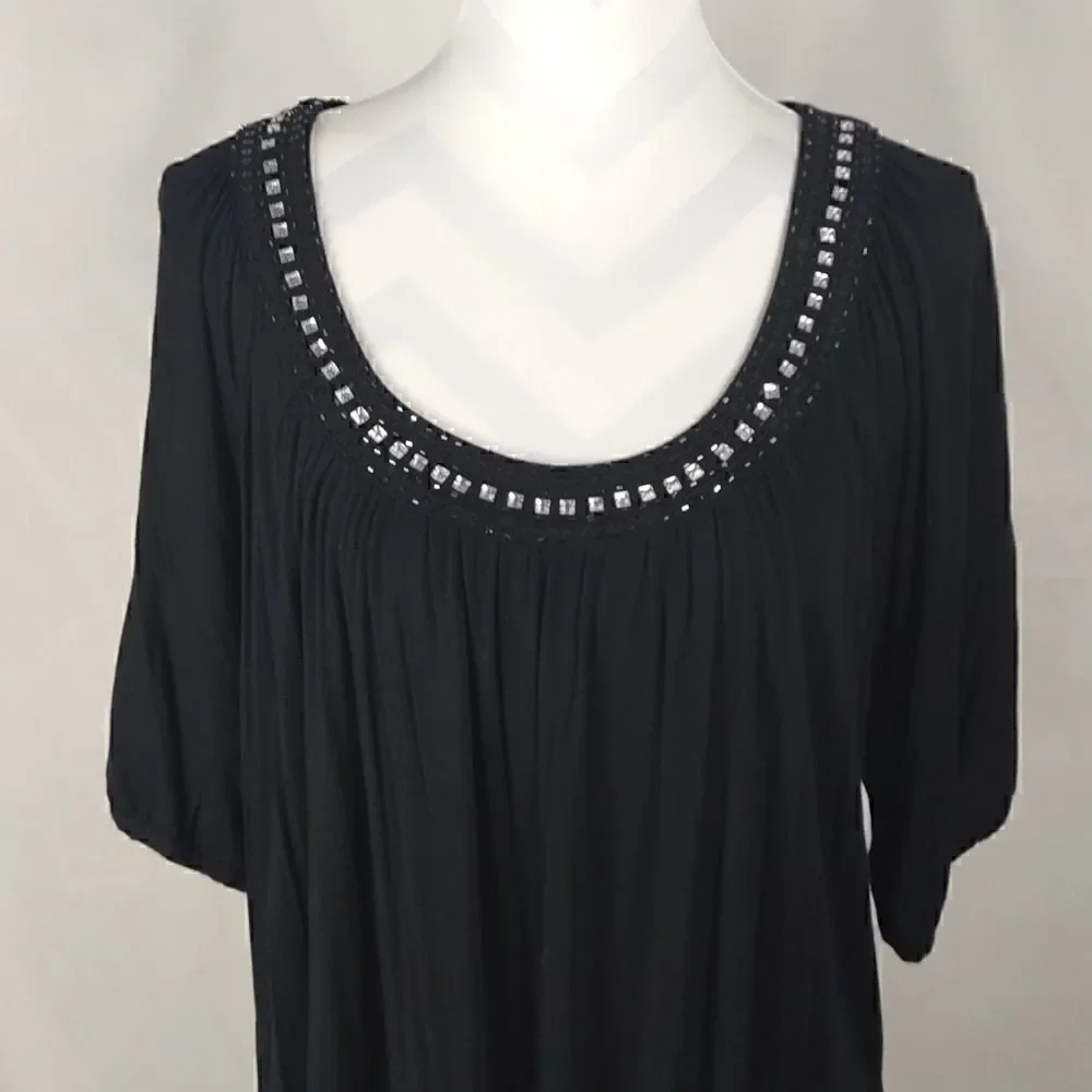 Design History Beaded Blouse  - Picture 2 of 7